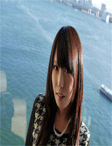 美女考比