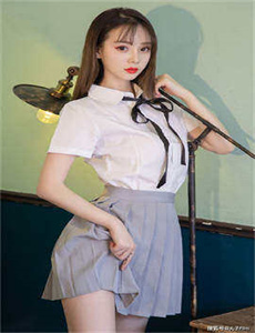 戴向宇结婚照